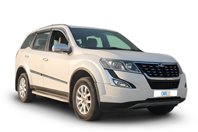 Mahindra XUV500-img